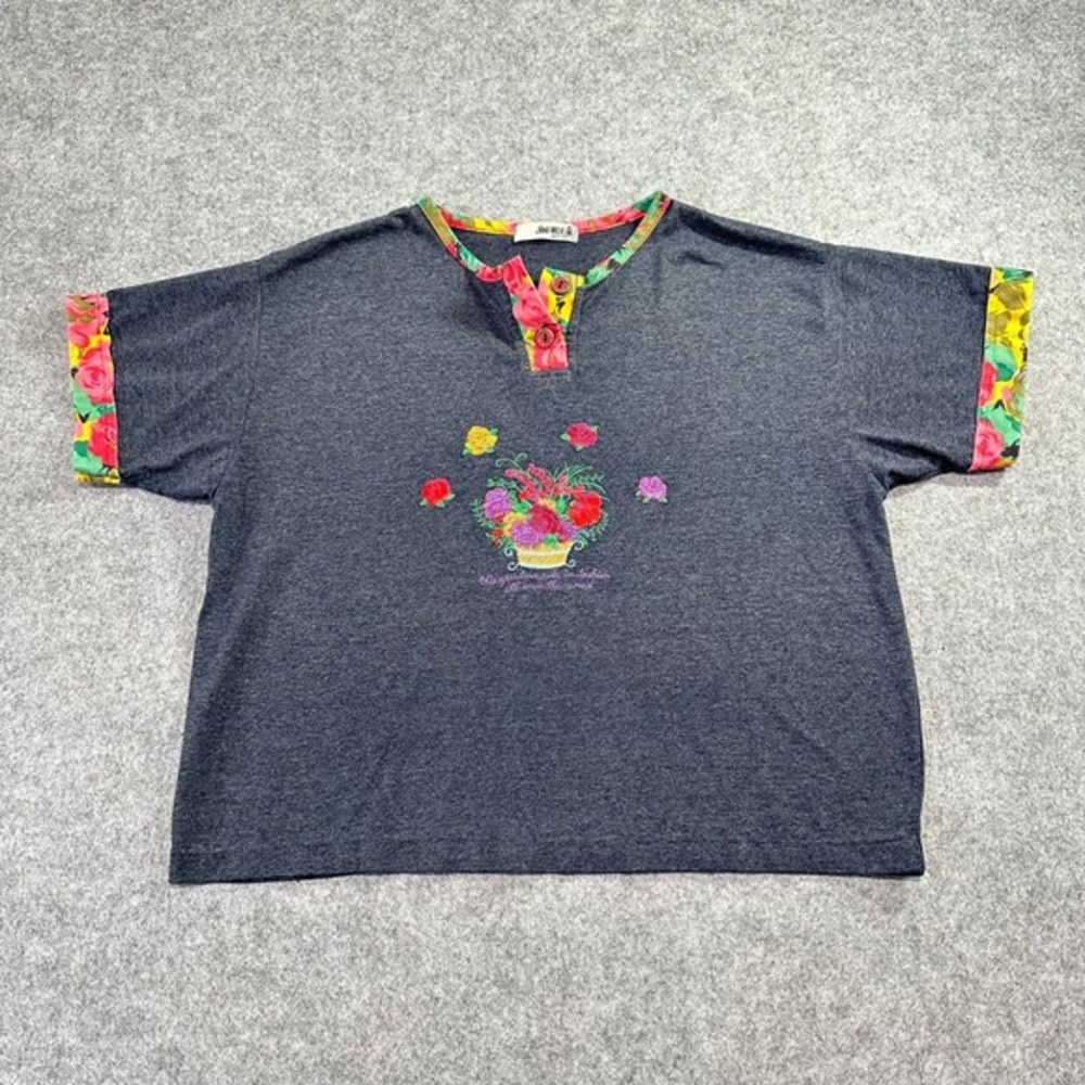 Vintage Boxy Tee Floral Embroidered Henley Top Charcoal Grey Women Gardening